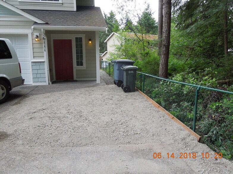 Building Photo - 16111 124th Avenue Ct E