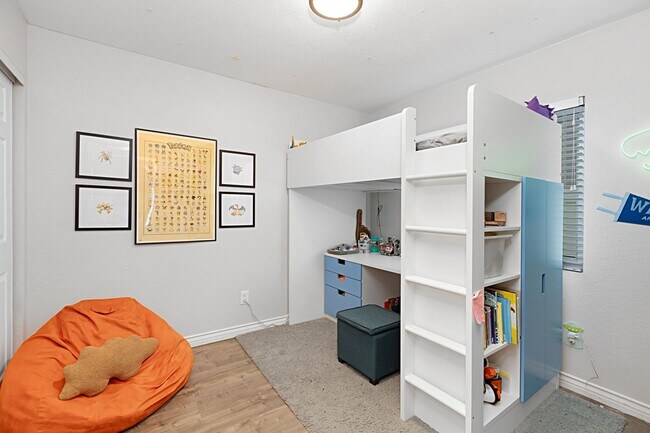 Building Photo - Owners Pride – Single Family House