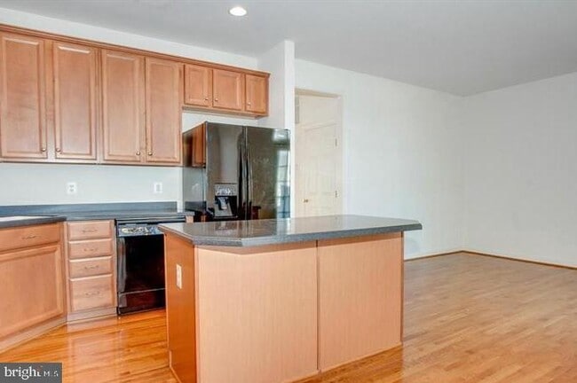 Building Photo - 8038 Samuel Wallis St