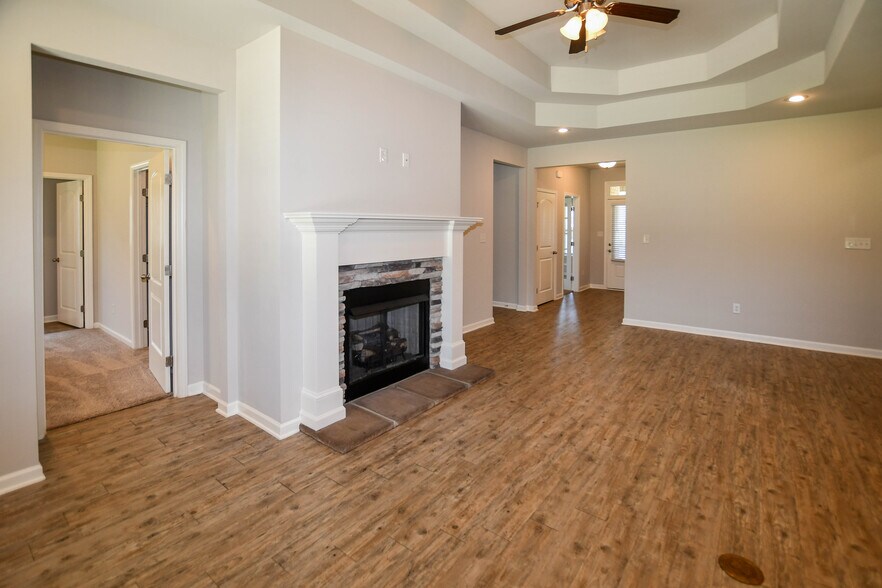 Building Photo - 14426 Water Stream Dr NW