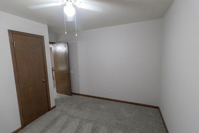 Building Photo - 4465-4467 Santa Anna Dr.