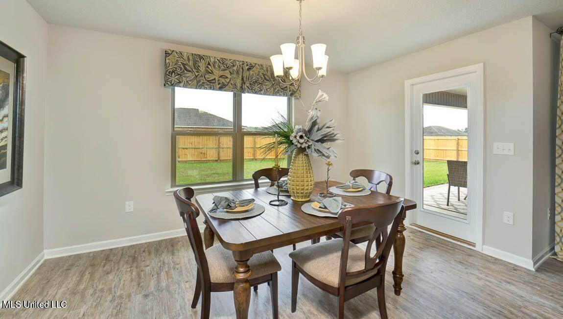Building Photo - 1034 Enclave Cir