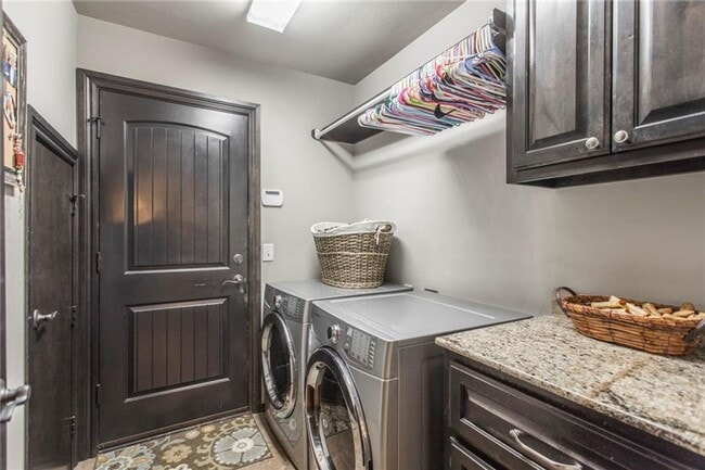 Building Photo - Deer Creek Schools- Gated Community