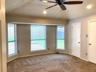 Building Photo - 6725 Ridgetop Rd