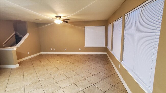 Building Photo - 6207 Spruce Bough Ct