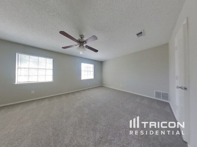Building Photo - 8033 Berrybrook Dr