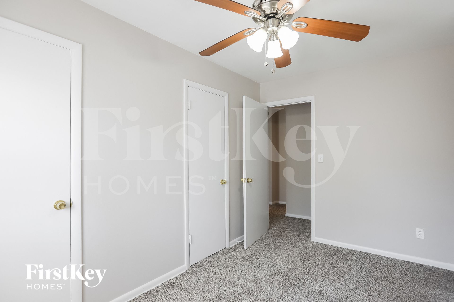 Building Photo - 7712 Arlington Ave