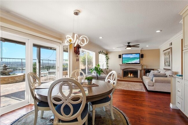 Building Photo - 28921 Via Pasatiempo