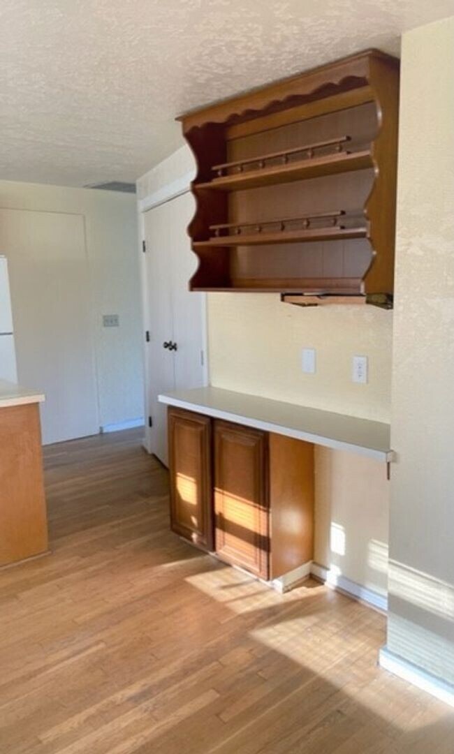 Building Photo - 730 Telegraph Rd