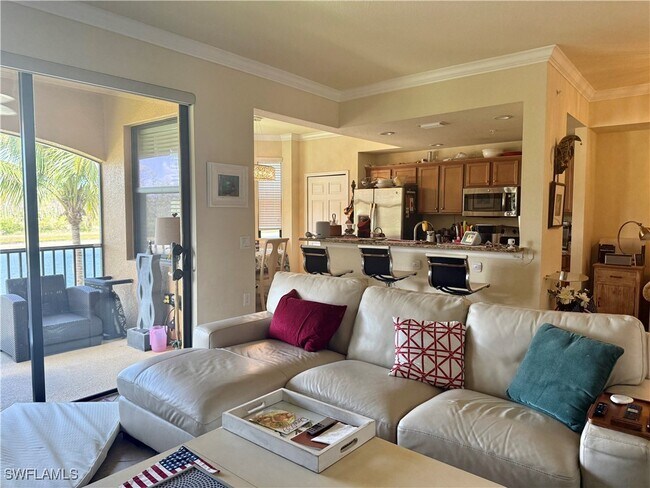 Building Photo - 9723 Acqua Ct