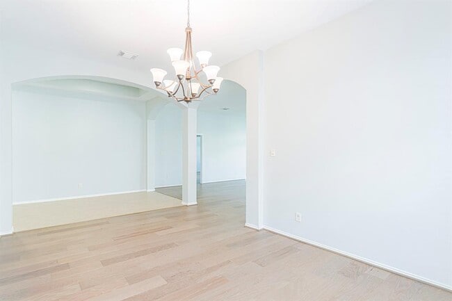 Building Photo - 26518 Durango Canyon Ln