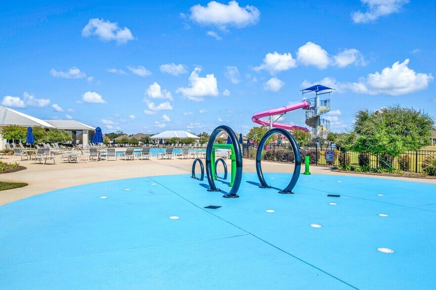 Building Photo - 24712 Smarty Jones Cir