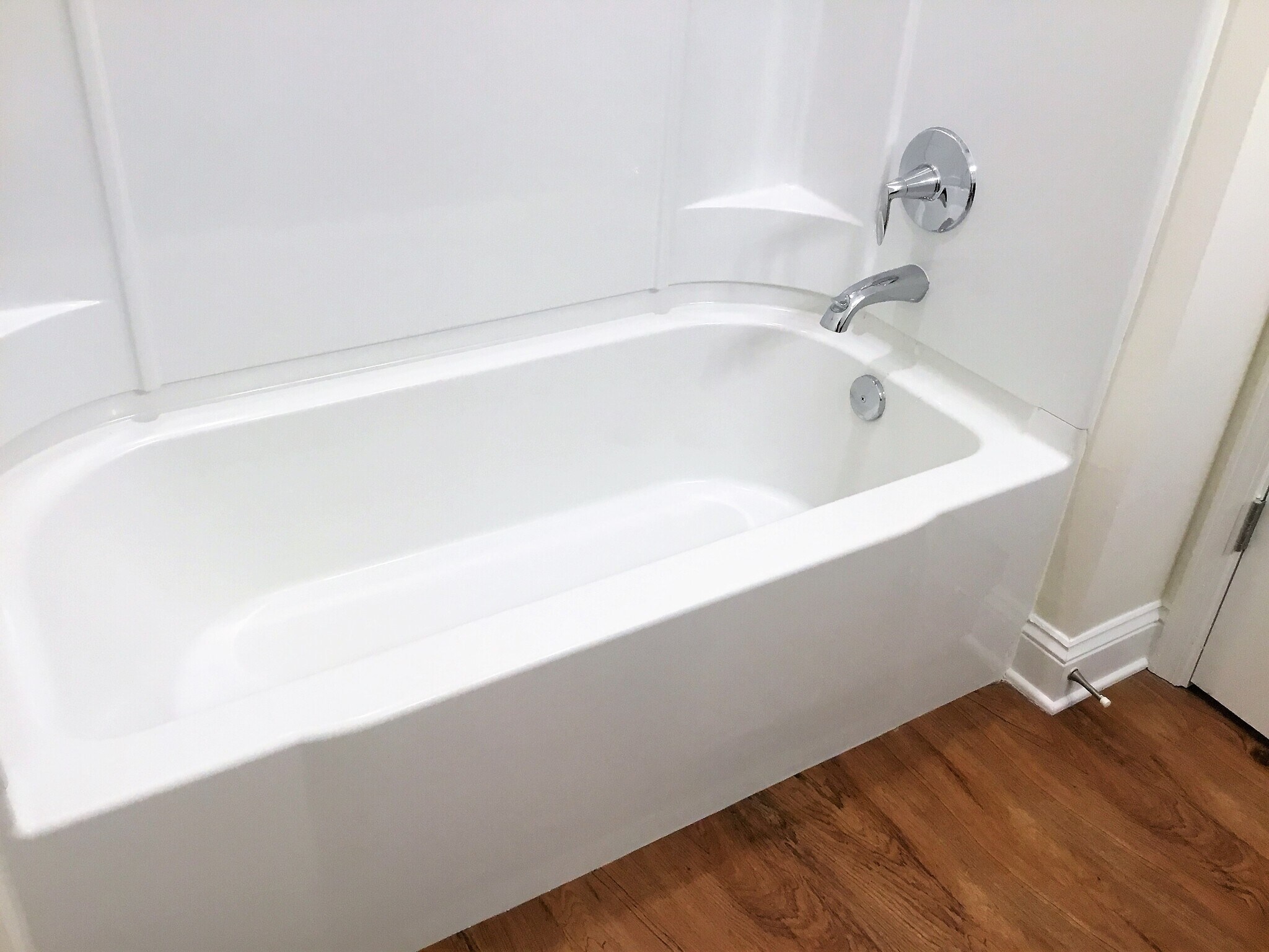 Building Photo - 3150 Creek Village Ln