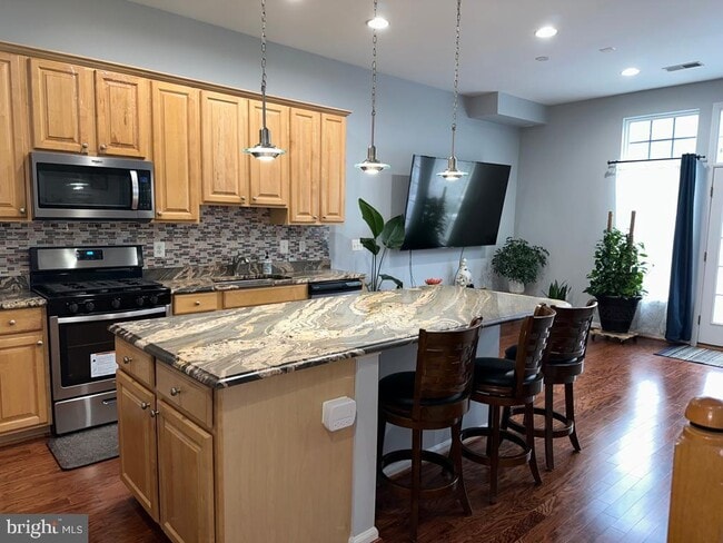 Building Photo - 20332 Charter Oak Dr