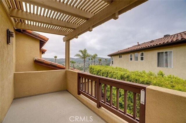 Building Photo - 110 Arista