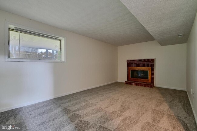 Building Photo - 4504 E Joppa Rd