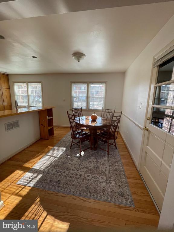 Building Photo - 5607 7th St S