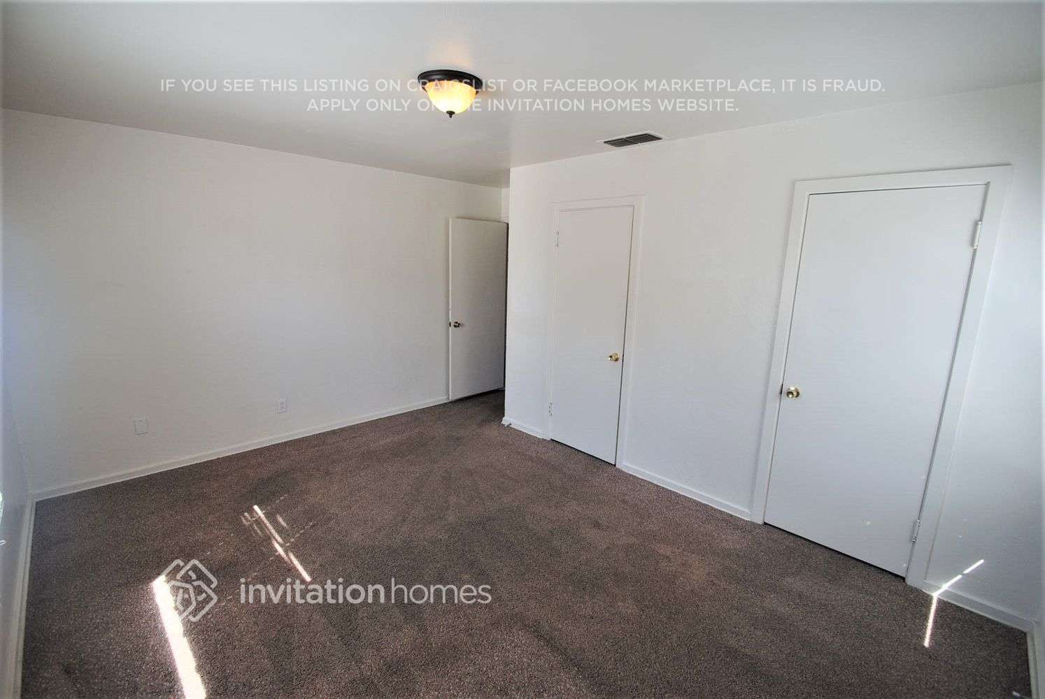 Building Photo - 2223 Juliesse Ave