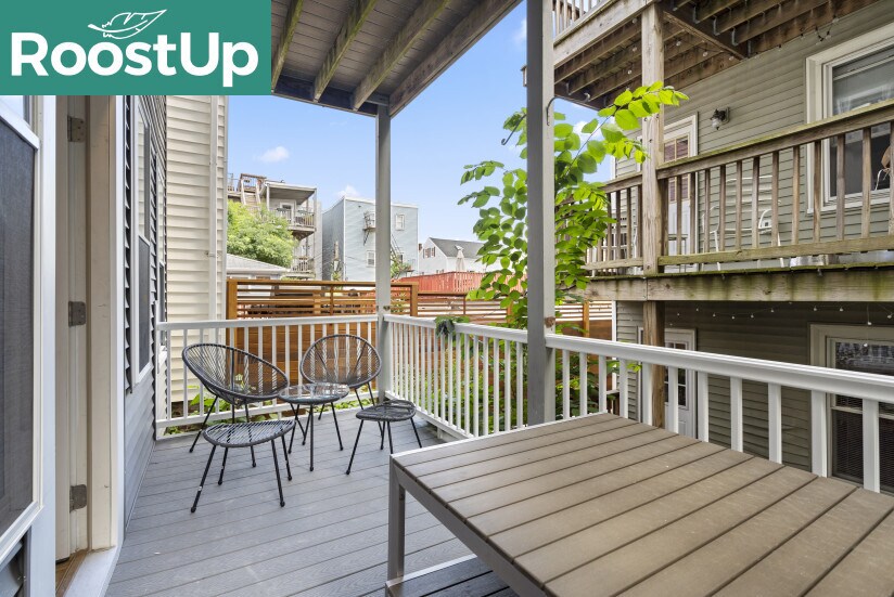 Building Photo - Furnished Bedroom with Private Bath in South Boston