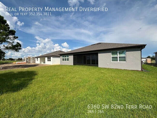 Building Photo - 6360 SW 82 Ter Rd