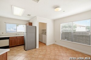 Building Photo - 8942 Kenton Ct