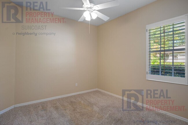 Building Photo - 8009 Waterview Blvd