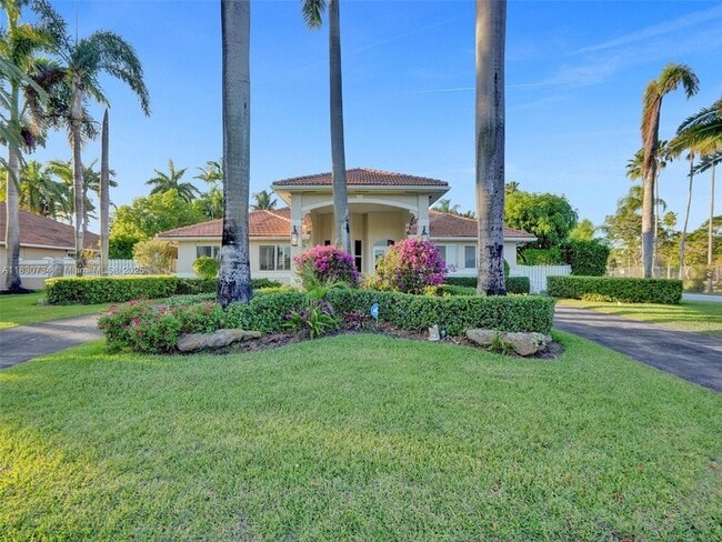 Building Photo - 12401 SW 77th St