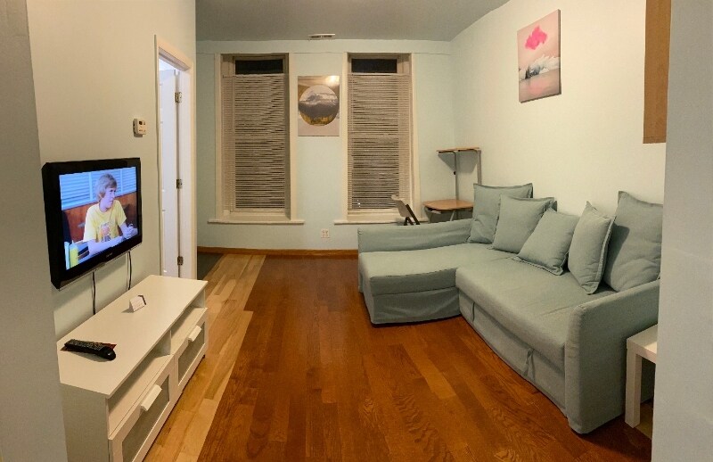 Primary Photo - 3122 S Wallace St