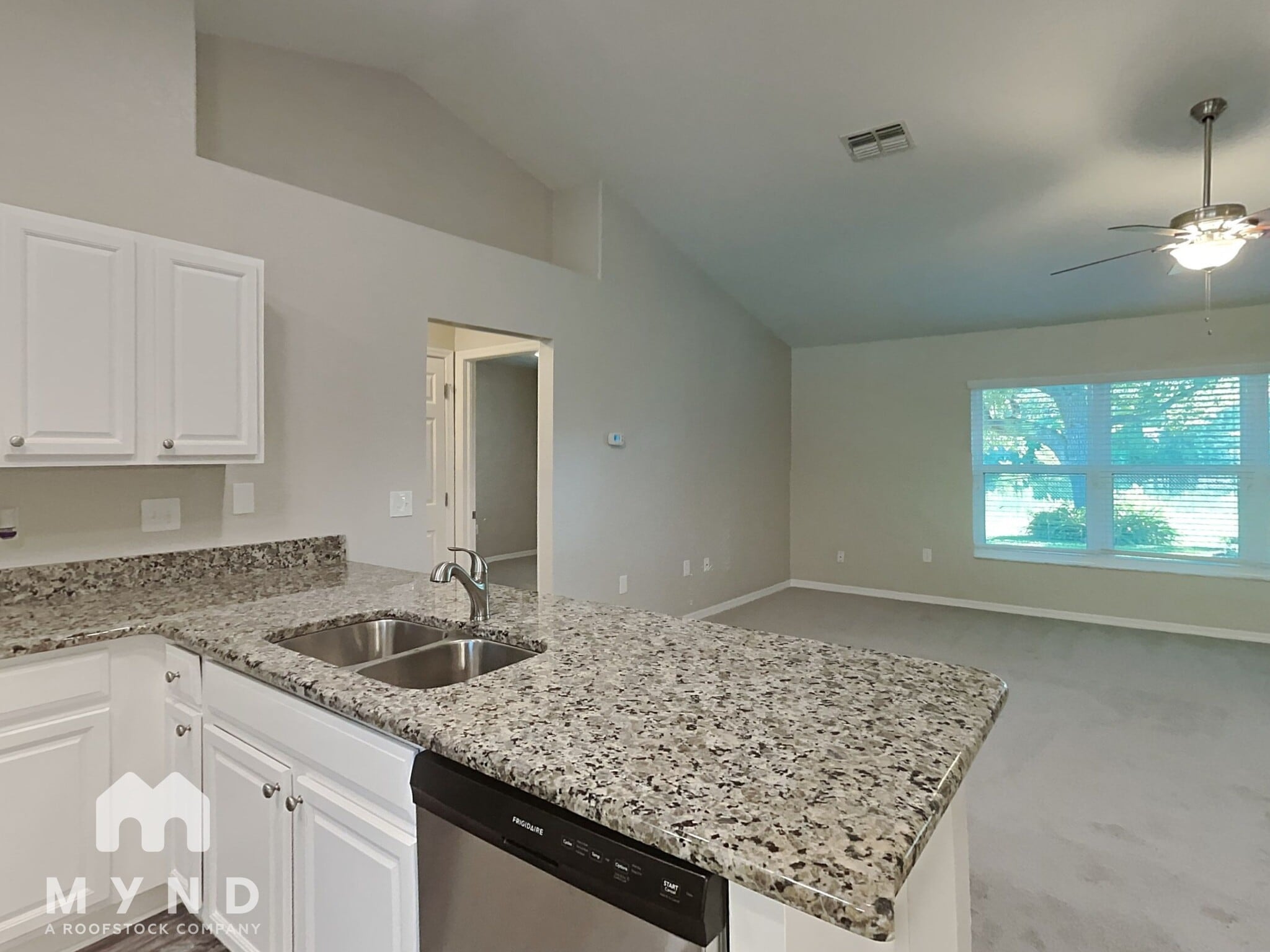 Building Photo - 7328 Landmark Dr