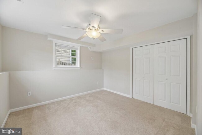 Building Photo - 713 Mimosa Cove Rd