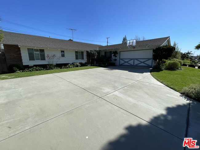 Building Photo - 6606 S Sherbourne Dr