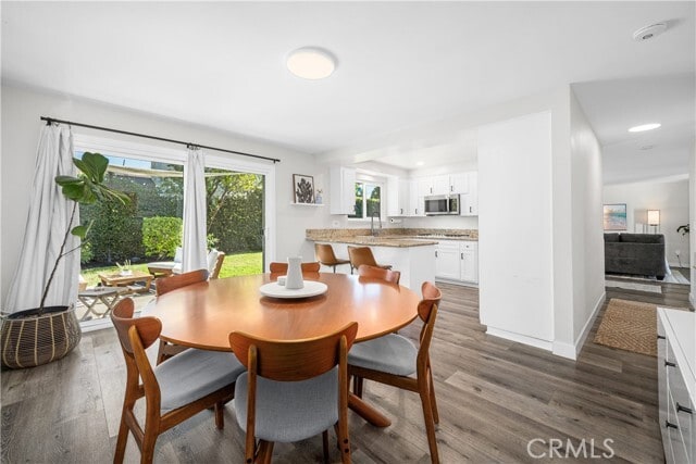 Building Photo - 3600 Lama Ave