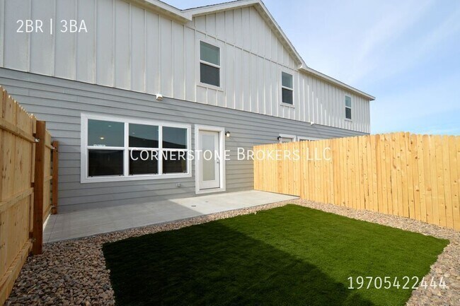 Building Photo - 1116 Colton-A