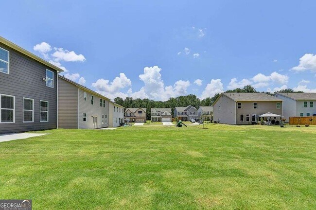 Building Photo - 7309 Yewtree Dr