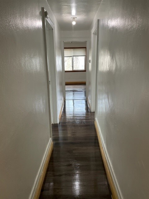 Building Photo - 715 1st Ave S