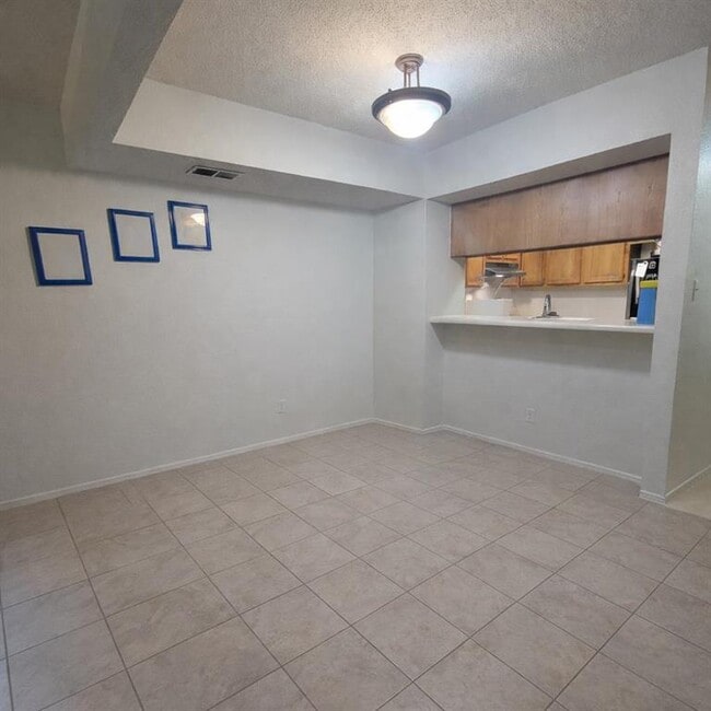 Building Photo - 12301 Cahone Trail