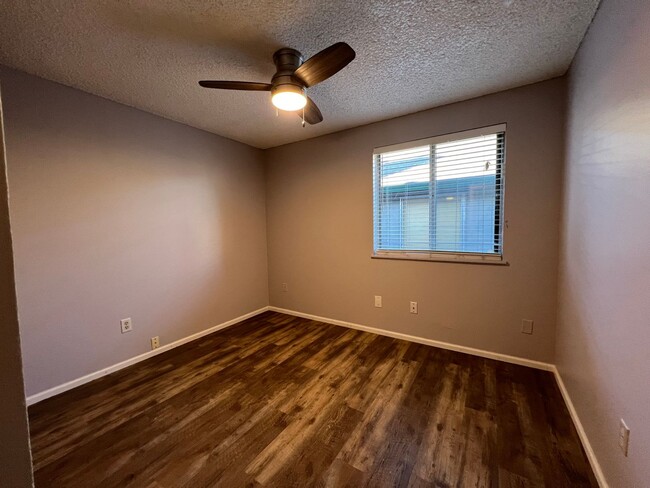 Building Photo - Cozy  3 Bed, 1.5 Bath Home for Rent!