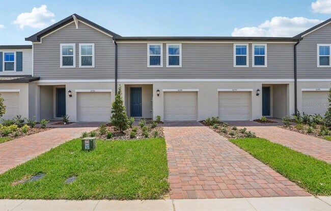 Building Photo - 16390 Bird of Paradise Ave