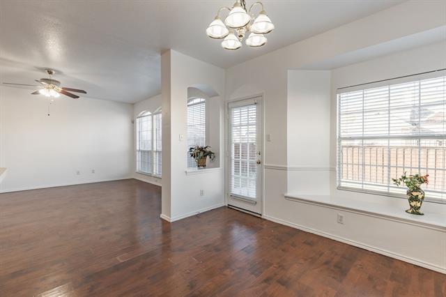 Building Photo - 5021 Goldenrod Dr