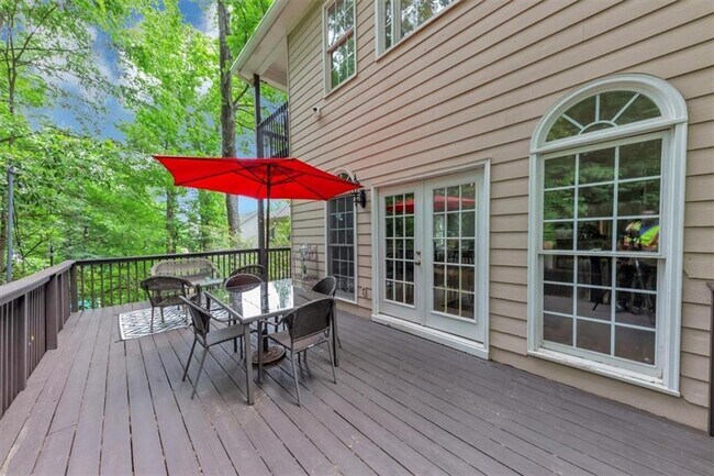 Building Photo - 3440 Burdett Ct