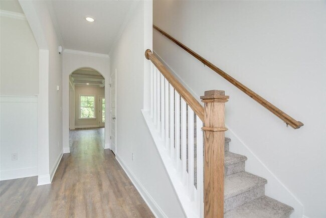 Building Photo - 5121 Huntley Trl