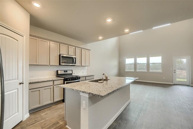 Building Photo - 603 Bluffview Dr.