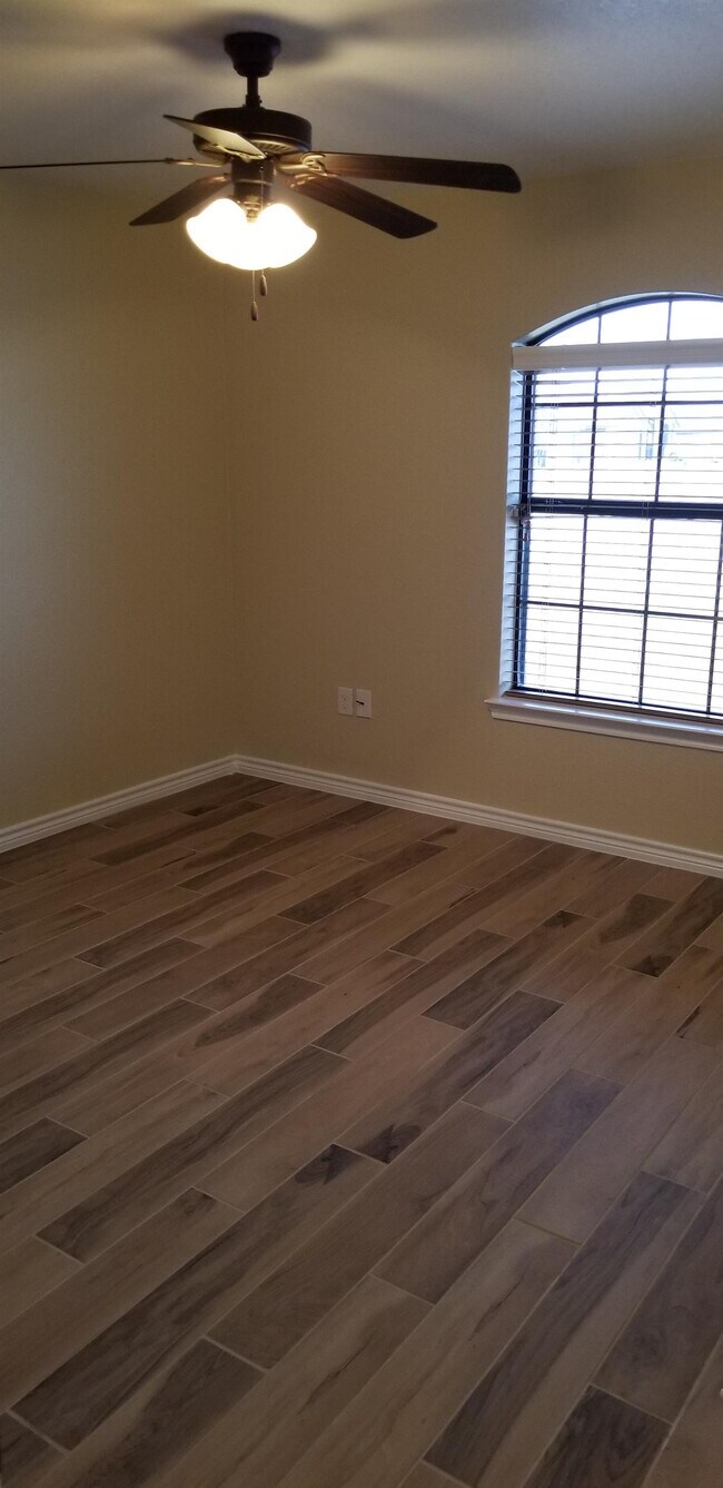 Building Photo - 9610 Taylor Renee Dr