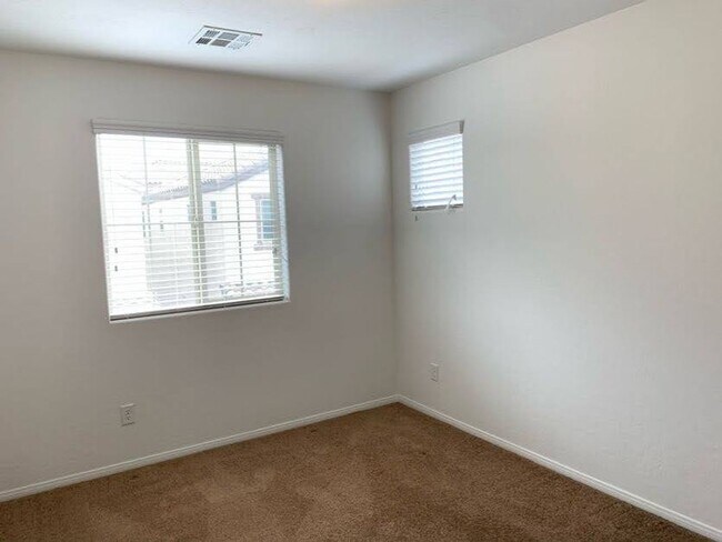 Building Photo - 7752 Broadloom Ct