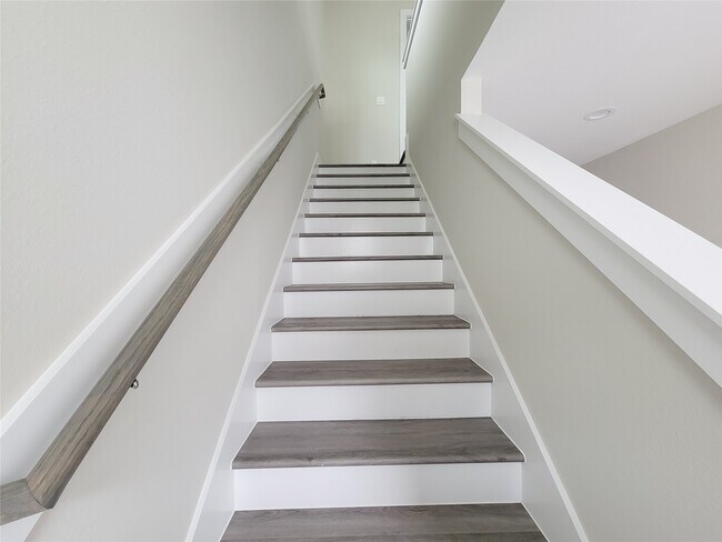 Building Photo - 8316 Curry Rd