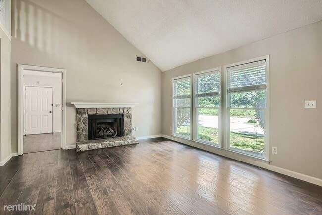 Building Photo - 4 br, 2.5 bath House - 4290 Steeplechase D...