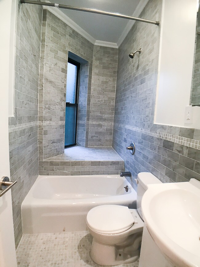 Floorplan - 33 West 63rd Street