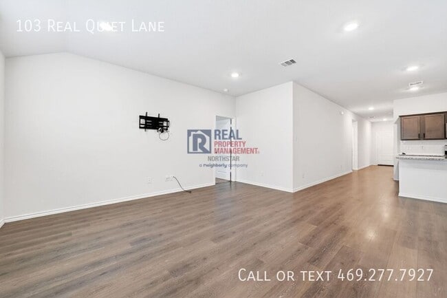 Building Photo - 103 Real Quiet Ln