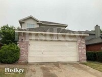 Building Photo - 1150 Lombard Ln