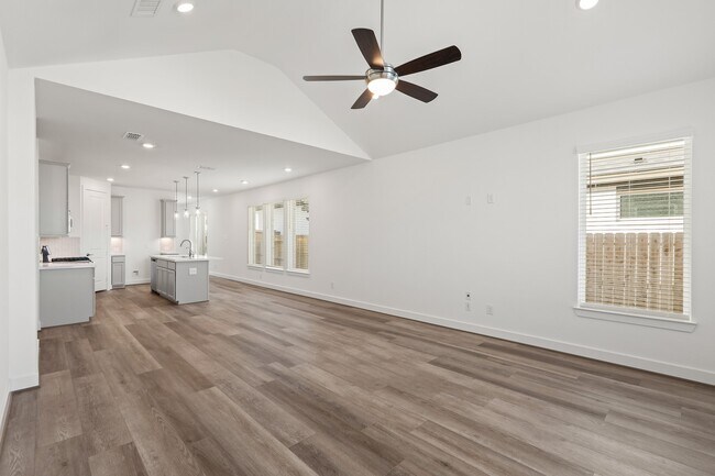 Building Photo - 8718 Riverton Rdg Rd